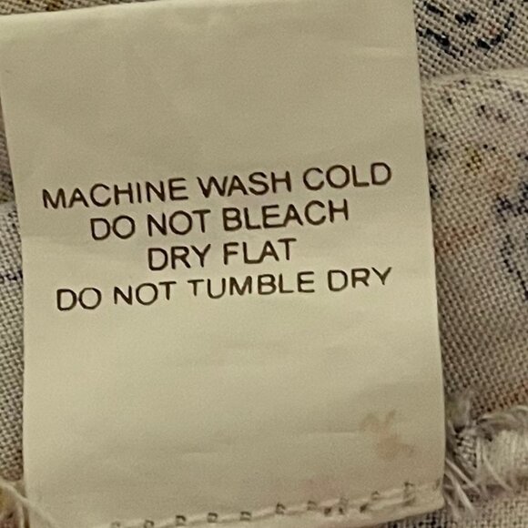 North Shore Blouse with gathered front, Size M - Picture 6 of 6